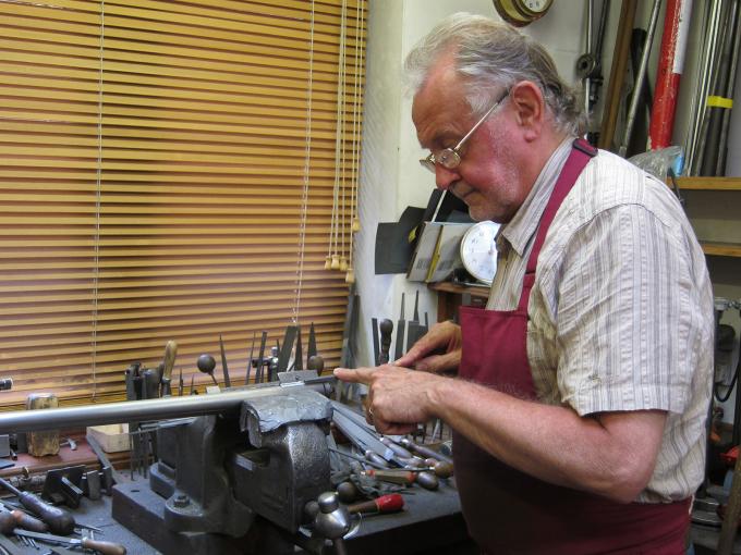 David Dryhurst Guns