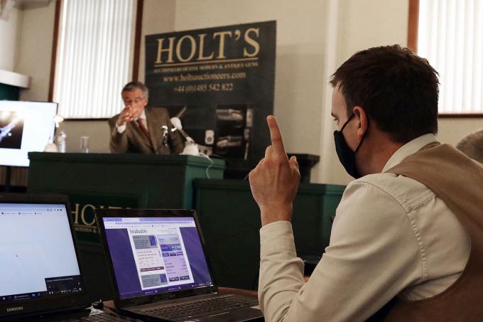 Holt's & Gavin Gardiner Strike Gold