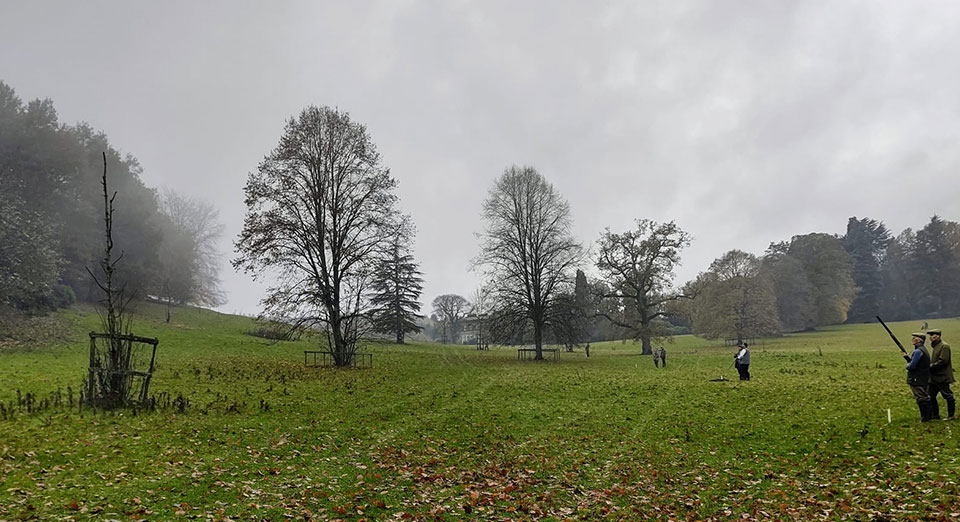 This traditional parkland setting makes for a classic experience.