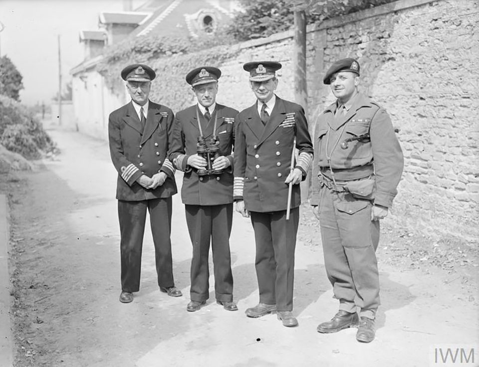 Commander Harrison-Wallace (far left).