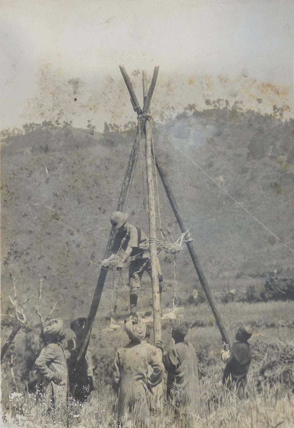 Jim Corbett building a machan hayrick during an earlier hunt for the leopard of Rudraprayag.