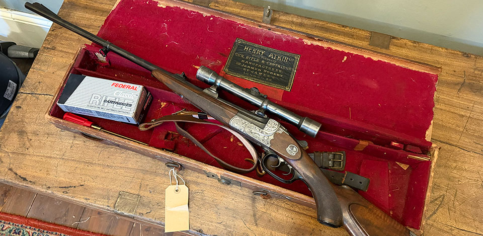 The rifle came fitted into an old Henry Atkin case with a couple of boxes of .243 ammunition.