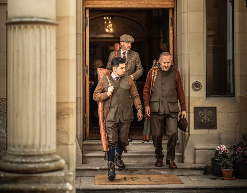 Pale Hall is the right place to make an entrace wearing the best kit.