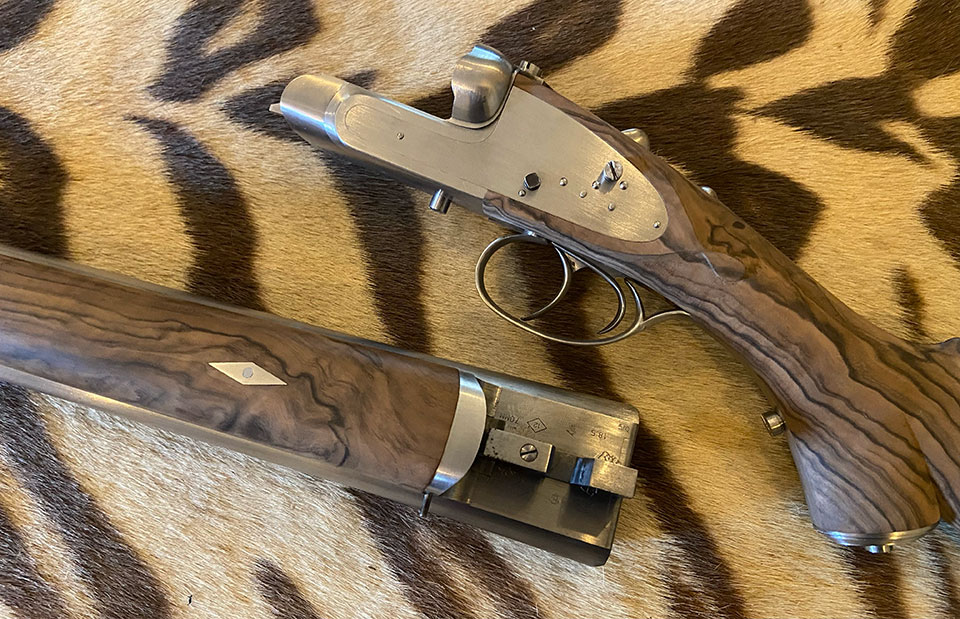 The new gun, stocked by Romain Lepinois.